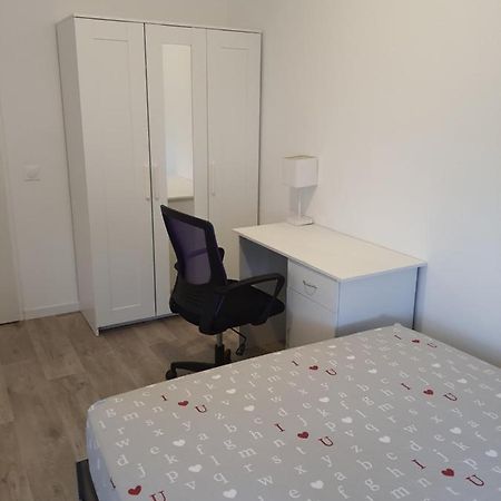 Comfy Private Room Les Ulis Buitenkant foto