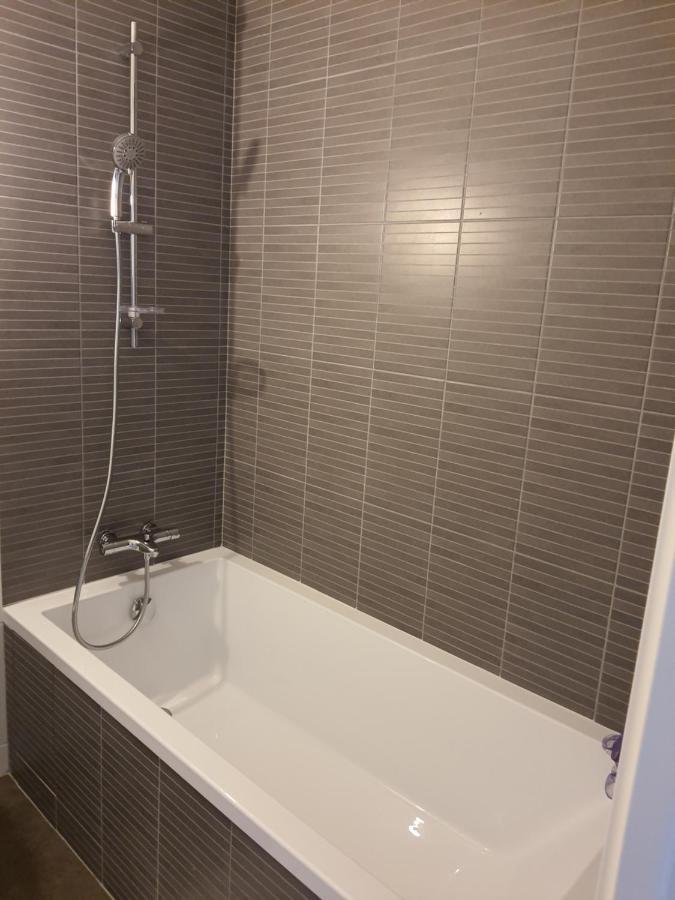 Comfy Private Room Les Ulis Buitenkant foto
